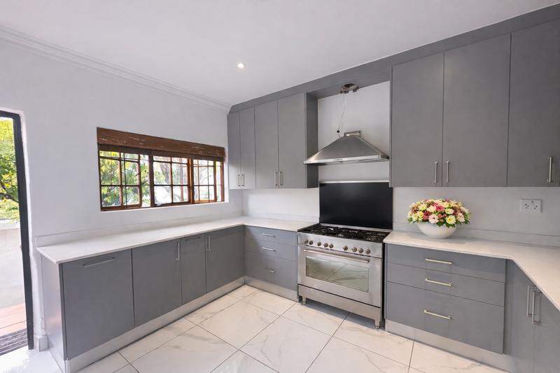 4 Bedroom Property for Sale in Bryanston Gauteng