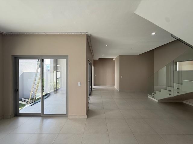 3 Bedroom Property for Sale in Bryanston Gauteng