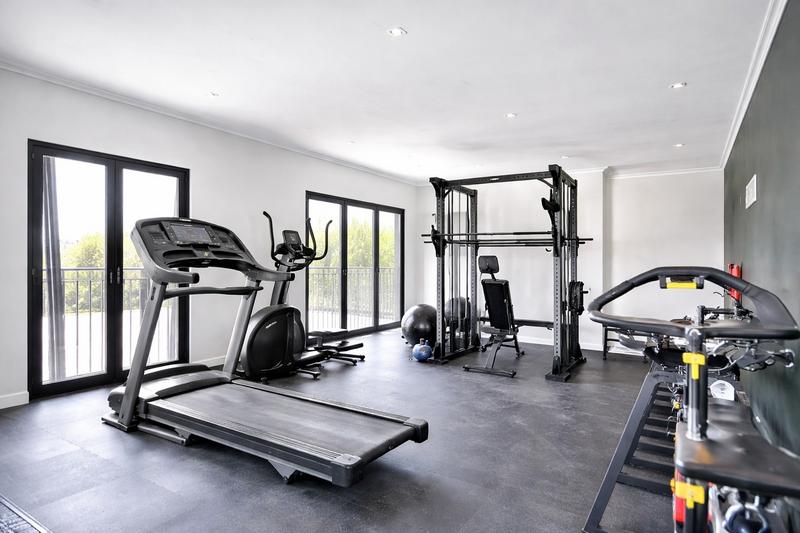 2 Bedroom Property for Sale in Bryanston Gauteng