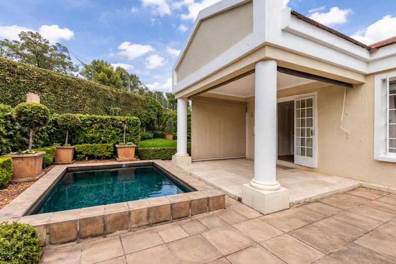 2 Bedroom Property for Sale in Waterkloof Ridge Gauteng