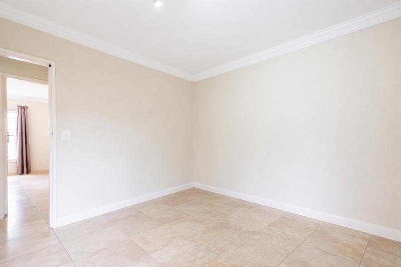 2 Bedroom Property for Sale in Waterkloof Ridge Gauteng