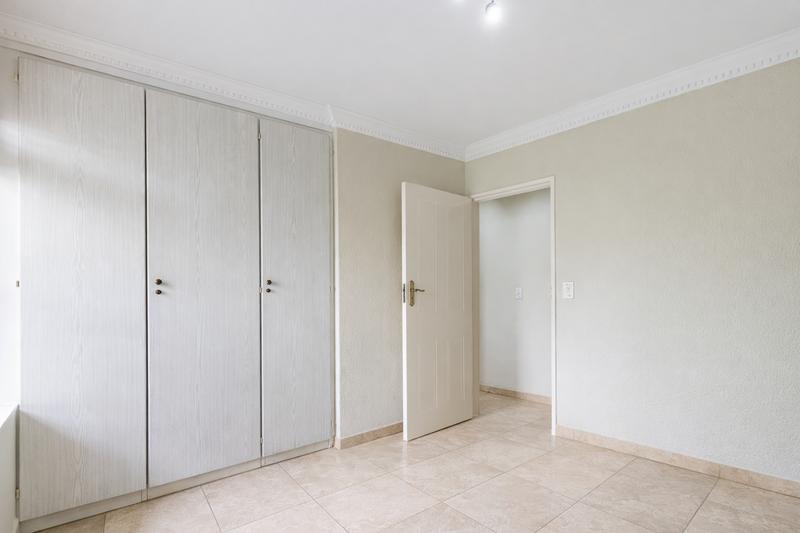 2 Bedroom Property for Sale in Waterkloof Ridge Gauteng