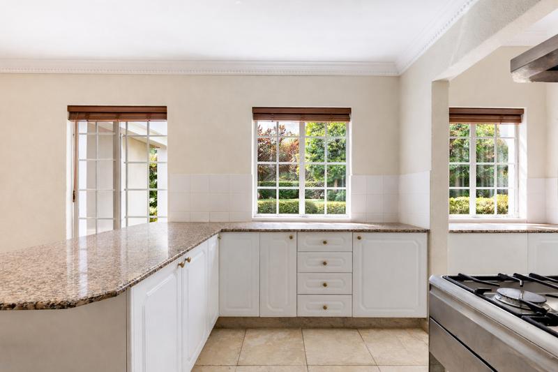 2 Bedroom Property for Sale in Waterkloof Ridge Gauteng