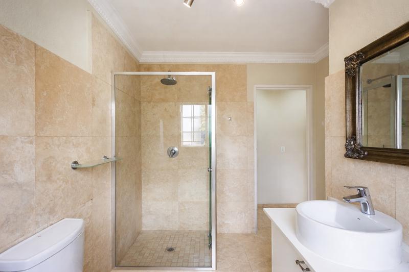 2 Bedroom Property for Sale in Waterkloof Ridge Gauteng