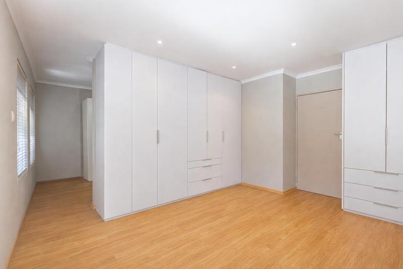 2 Bedroom Property for Sale in Waterkloof Ridge Gauteng