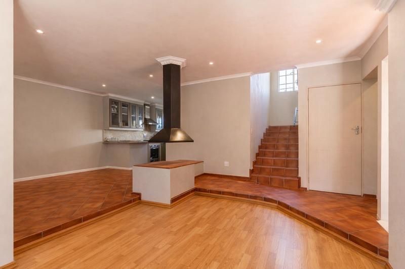 2 Bedroom Property for Sale in Waterkloof Ridge Gauteng