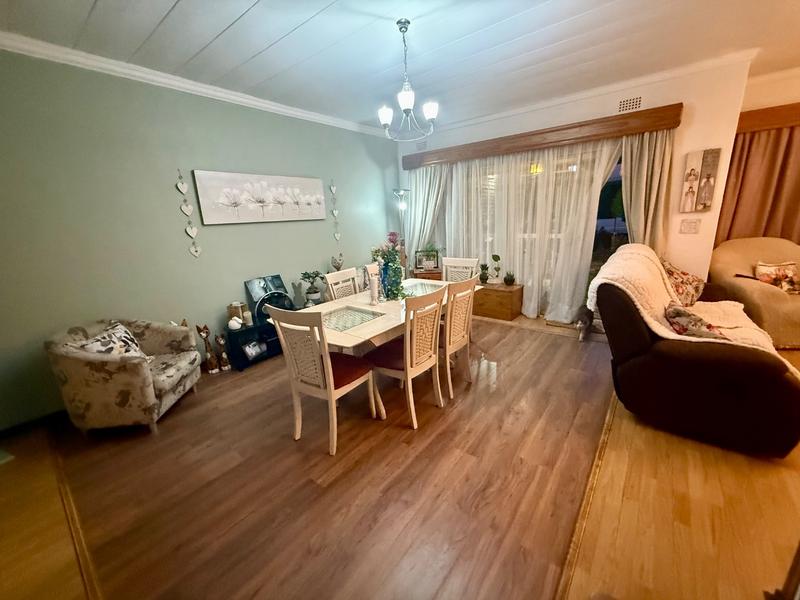 3 Bedroom Property for Sale in Flora Gardens Gauteng