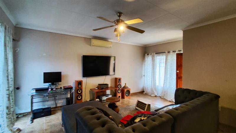 3 Bedroom Property for Sale in Vanderbijlpark CE 2 Gauteng