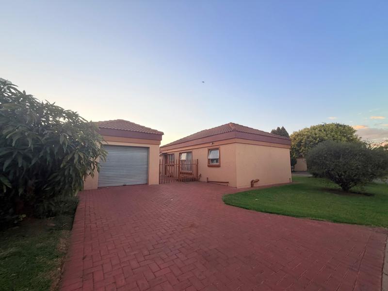 2 Bedroom Property for Sale in Vanderbijlpark CE 2 Gauteng