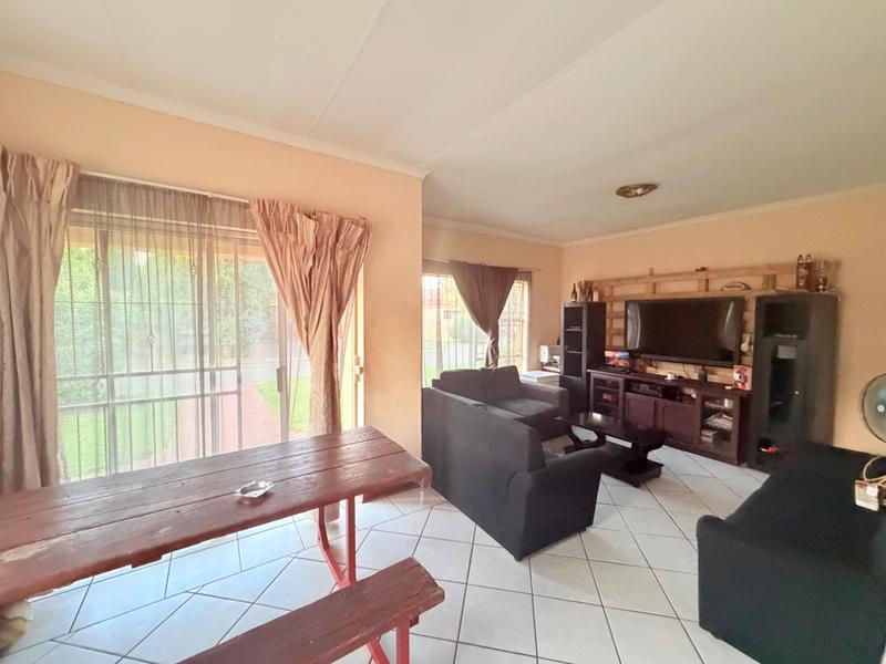 2 Bedroom Property for Sale in Vanderbijlpark CE 2 Gauteng