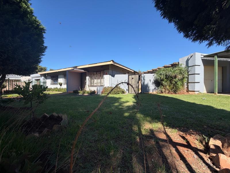 7 Bedroom Property for Sale in Vanderbijlpark CW 1 Gauteng