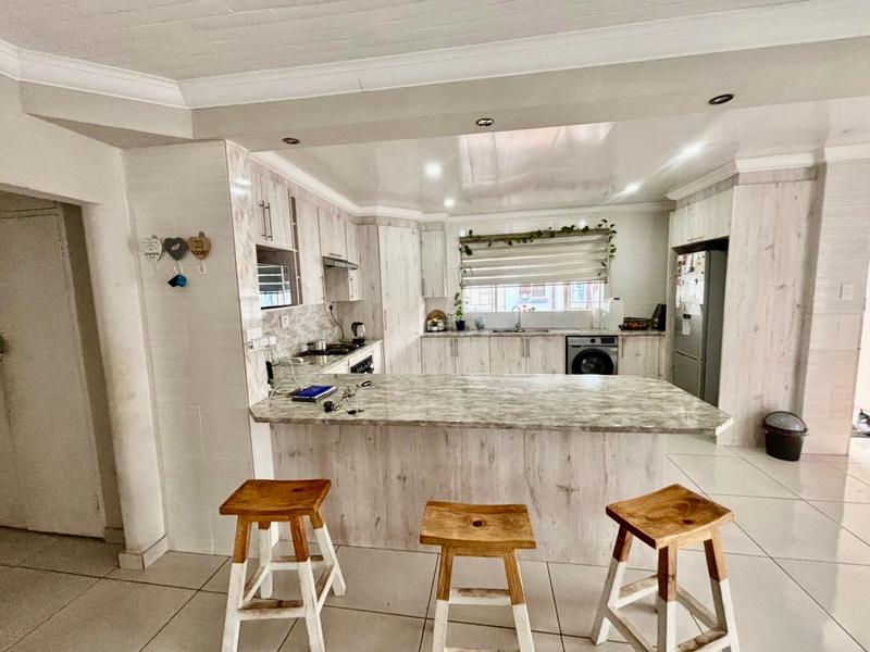 4 Bedroom Property for Sale in Vanderbijlpark CW 1 Gauteng