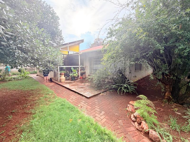 4 Bedroom Property for Sale in Vanderbijlpark CW 1 Gauteng