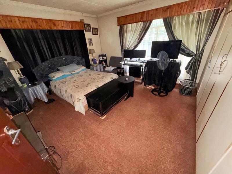 4 Bedroom Property for Sale in Vanderbijlpark CW 1 Gauteng