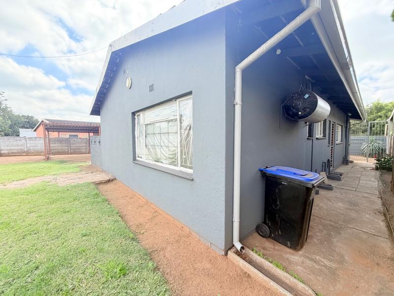 3 Bedroom Property for Sale in Vanderbijlpark CW 4 Gauteng