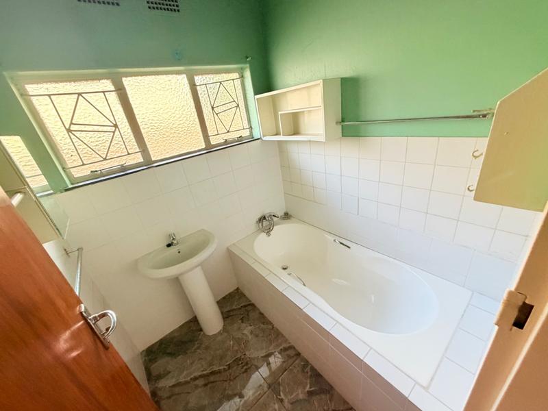 3 Bedroom Property for Sale in Vanderbijlpark CW 4 Gauteng
