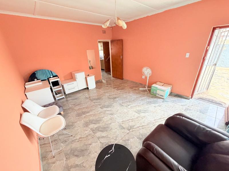 3 Bedroom Property for Sale in Vanderbijlpark CW 4 Gauteng