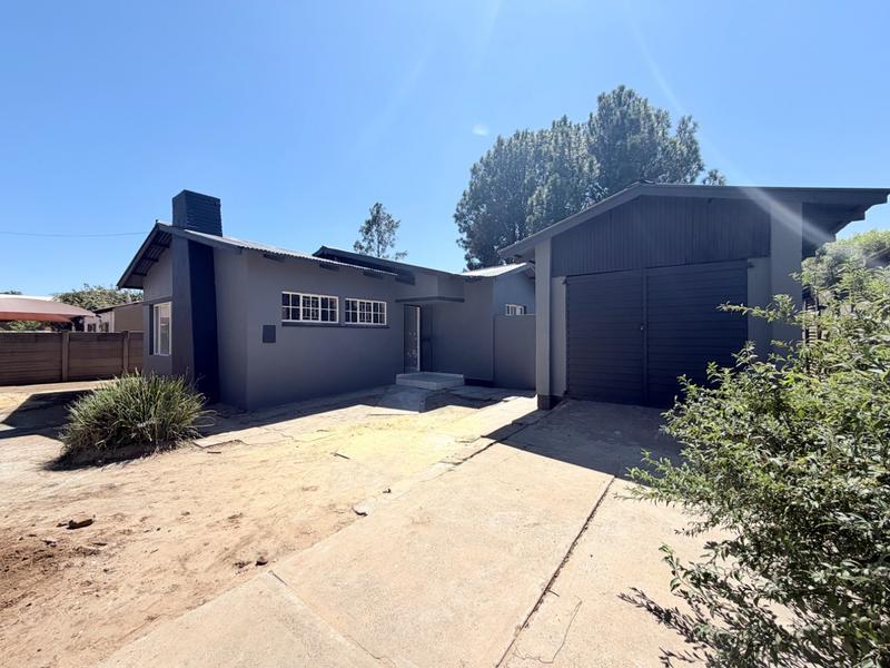 3 Bedroom Property for Sale in Vanderbijlpark CW 5 Gauteng