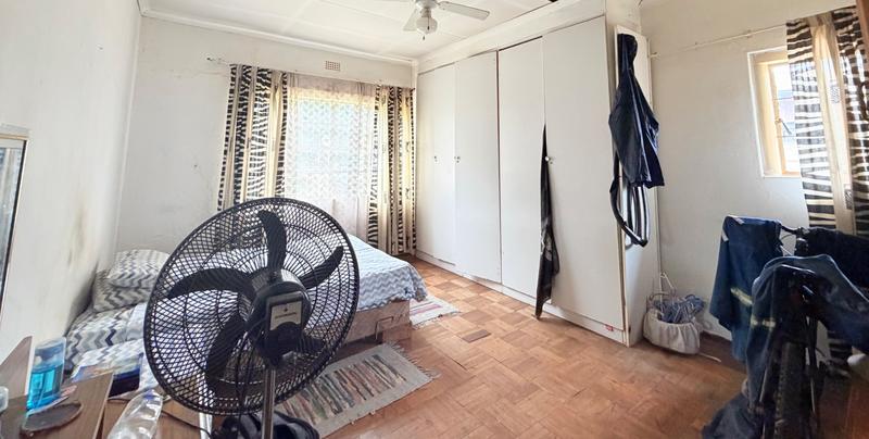 2 Bedroom Property for Sale in Vanderbijlpark Cw 6 Gauteng