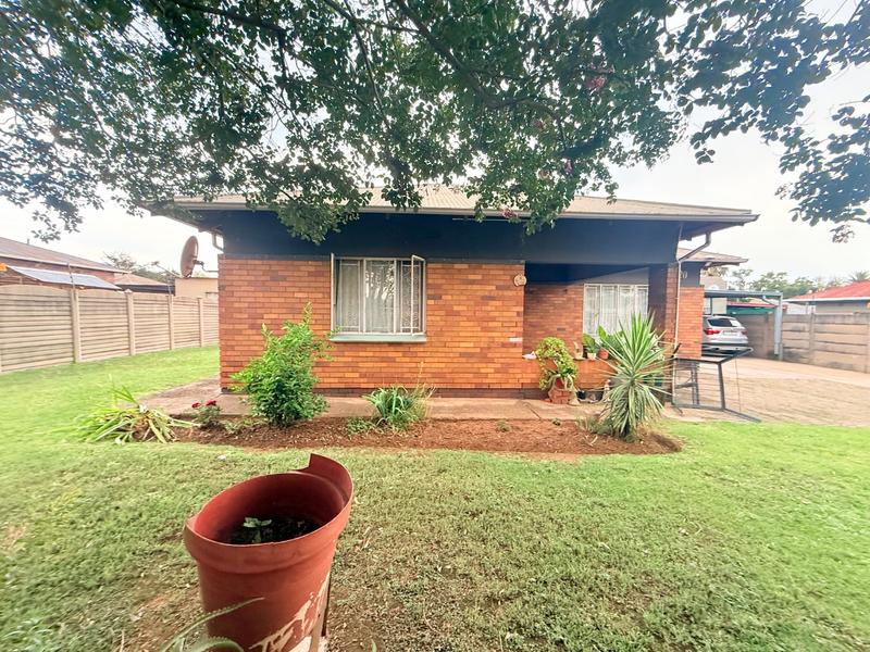 3 Bedroom Property for Sale in Vanderbijlpark Cw 6 Gauteng