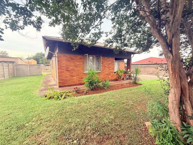 3 Bedroom Property for Sale in Vanderbijlpark Cw 6 Gauteng