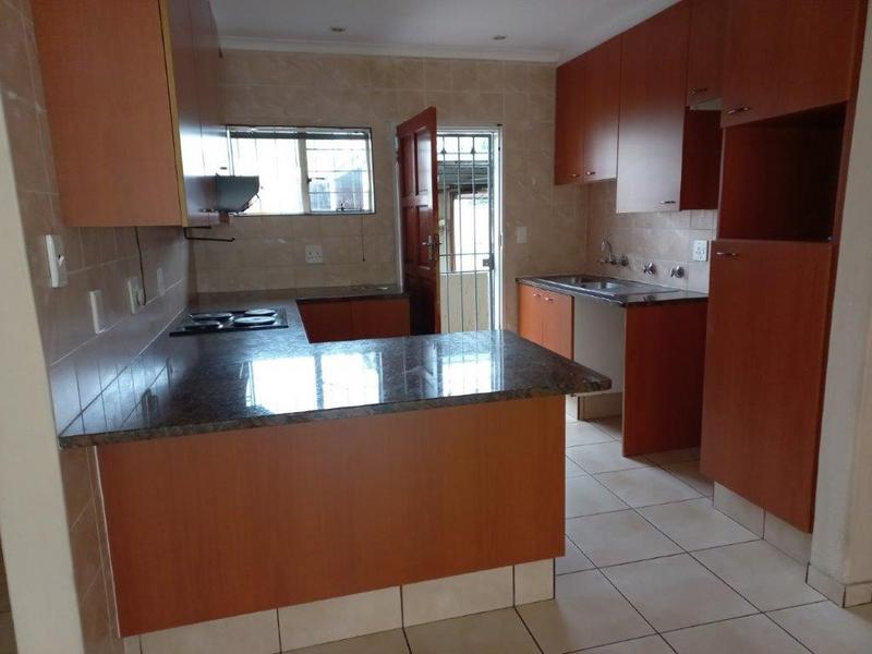 To Let 3 Bedroom Property for Rent in Dowerglen Gauteng