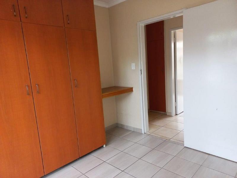 To Let 3 Bedroom Property for Rent in Dowerglen Gauteng