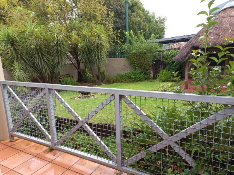 To Let 3 Bedroom Property for Rent in Dowerglen Gauteng