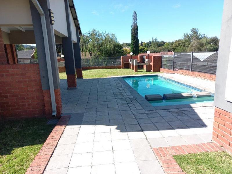 1 Bedroom Property for Sale in Eden Glen Gauteng