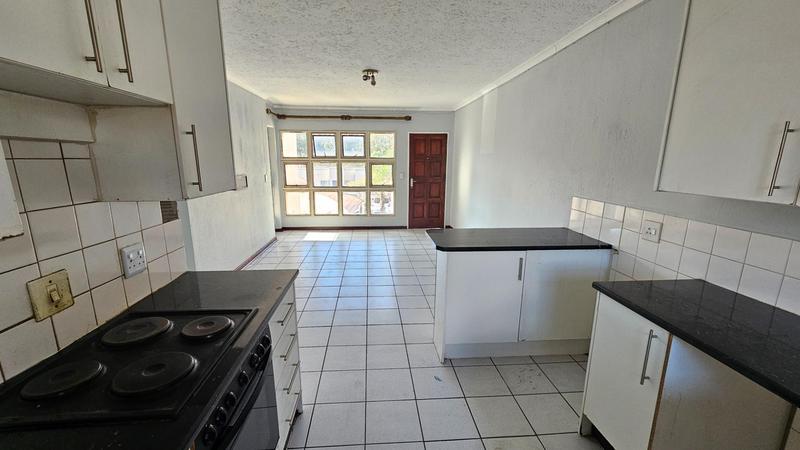 3 Bedroom Property for Sale in Glenanda Gauteng