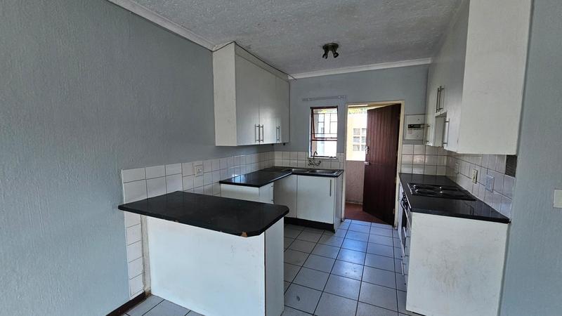 3 Bedroom Property for Sale in Glenanda Gauteng