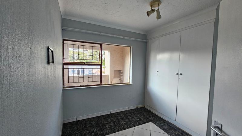 3 Bedroom Property for Sale in Glenanda Gauteng