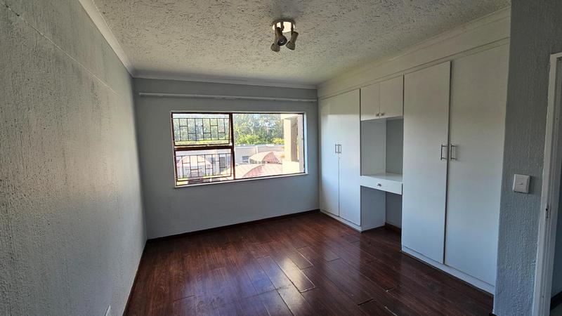 3 Bedroom Property for Sale in Glenanda Gauteng