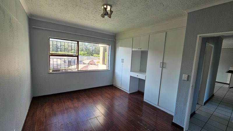 3 Bedroom Property for Sale in Glenanda Gauteng