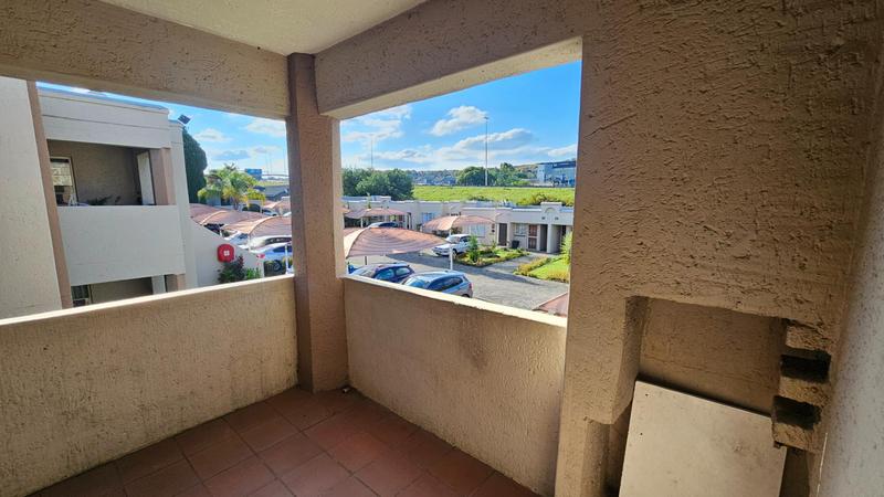 3 Bedroom Property for Sale in Glenanda Gauteng