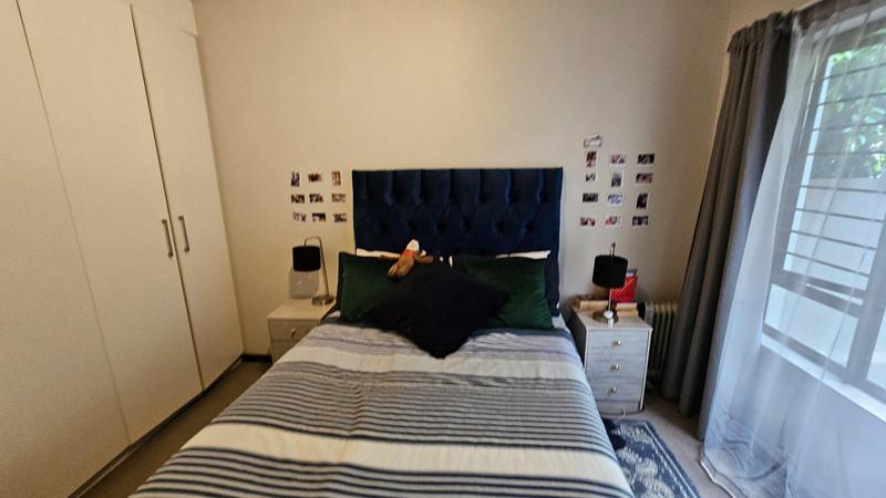 2 Bedroom Property for Sale in Bryanston Gauteng