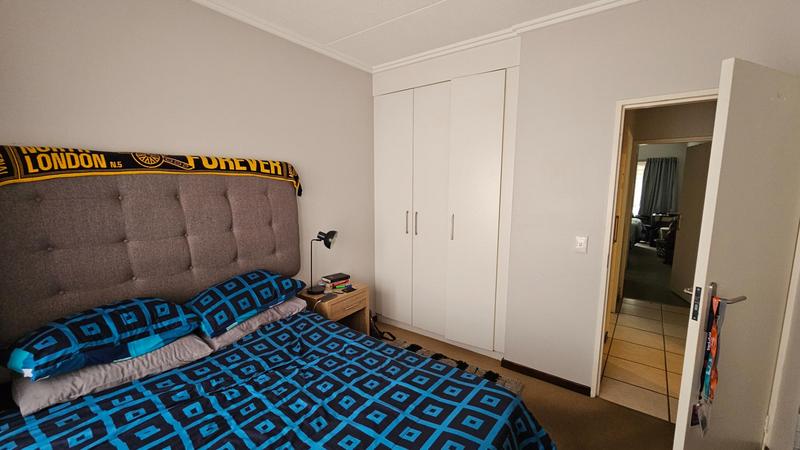 2 Bedroom Property for Sale in Bryanston Gauteng