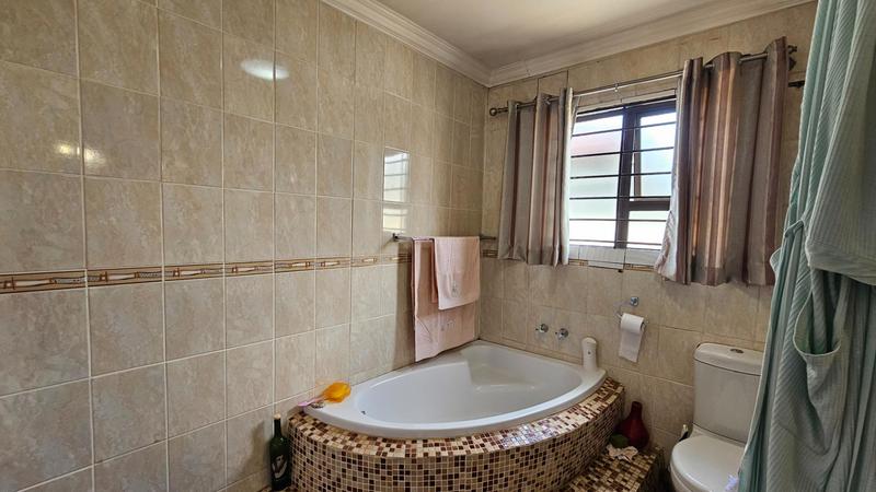 3 Bedroom Property for Sale in Vosloorus Ext 6 Gauteng