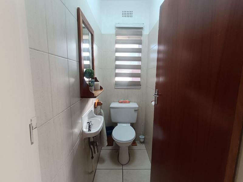 To Let 3 Bedroom Property for Rent in Petersfield Gauteng