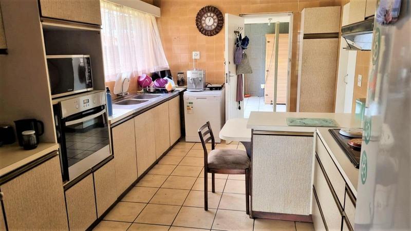 4 Bedroom Property for Sale in Selcourt Gauteng