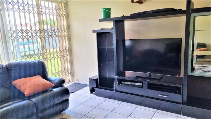 4 Bedroom Property for Sale in Selcourt Gauteng