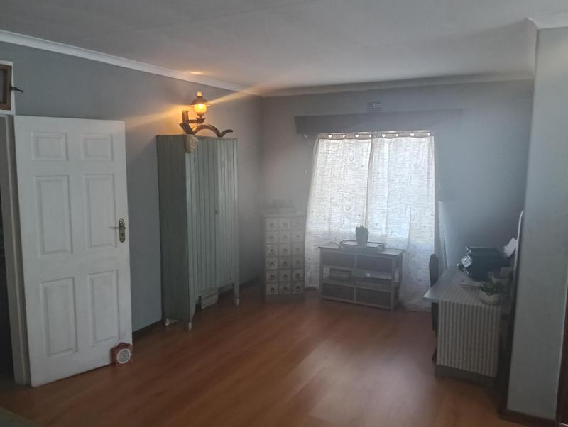 3 Bedroom Property for Sale in Dal Fouche Gauteng