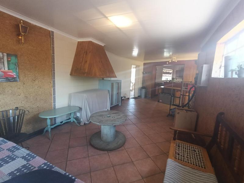 3 Bedroom Property for Sale in Dal Fouche Gauteng