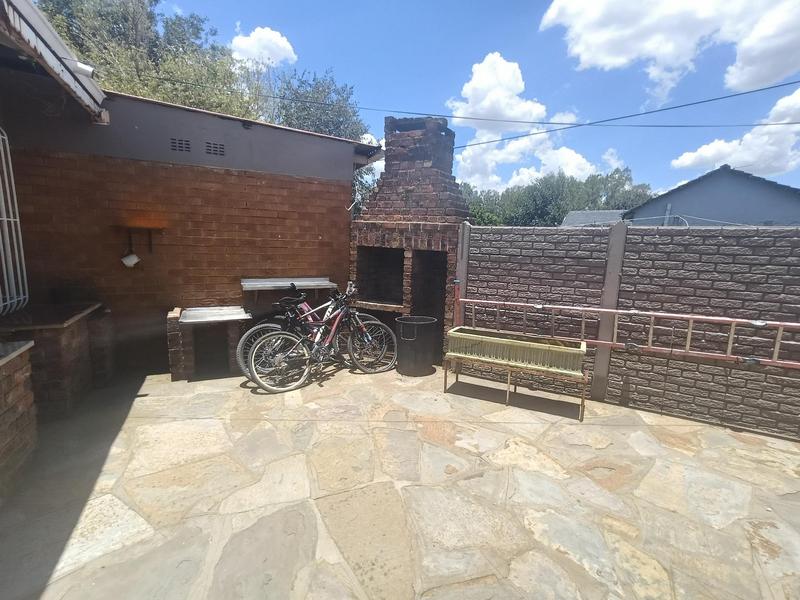 3 Bedroom Property for Sale in Dal Fouche Gauteng