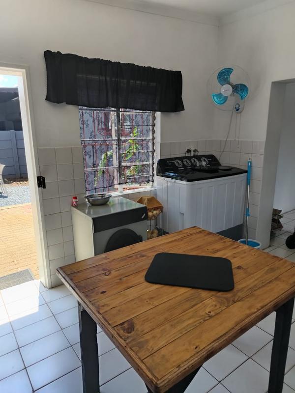 To Let 2 Bedroom Property for Rent in Geduld Gauteng
