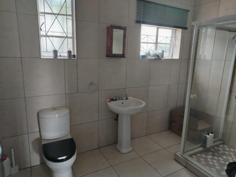 To Let 2 Bedroom Property for Rent in Geduld Gauteng