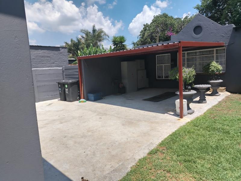 To Let 2 Bedroom Property for Rent in Geduld Gauteng