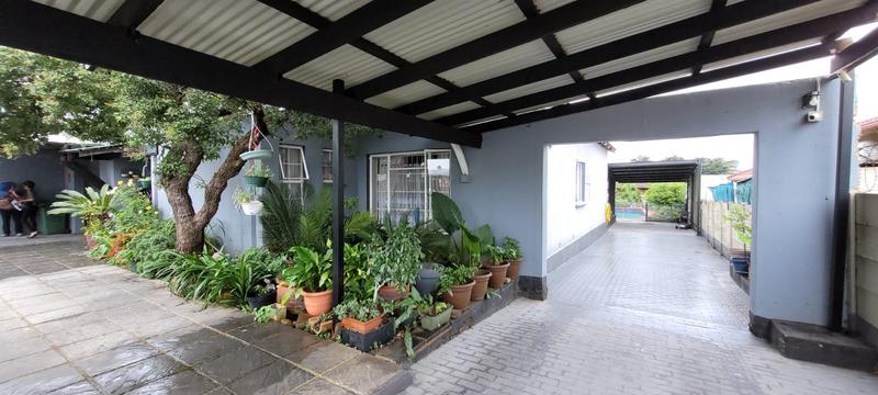 4 Bedroom Property for Sale in Florentia Gauteng