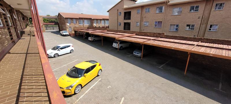 2 Bedroom Property for Sale in New Redruth Gauteng