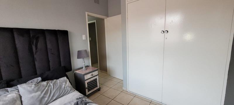 2 Bedroom Property for Sale in New Redruth Gauteng